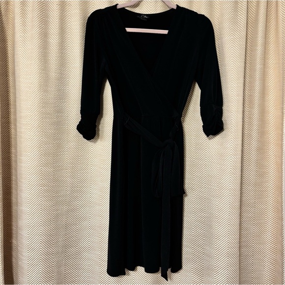 Small New York & Company Black Wrap Dress, Half Sleeves - Picture 1 of 8
